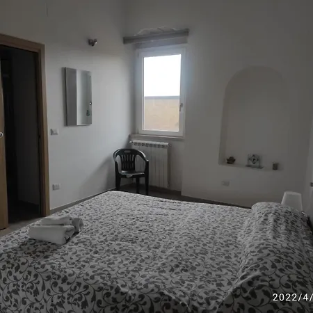 Gravina House